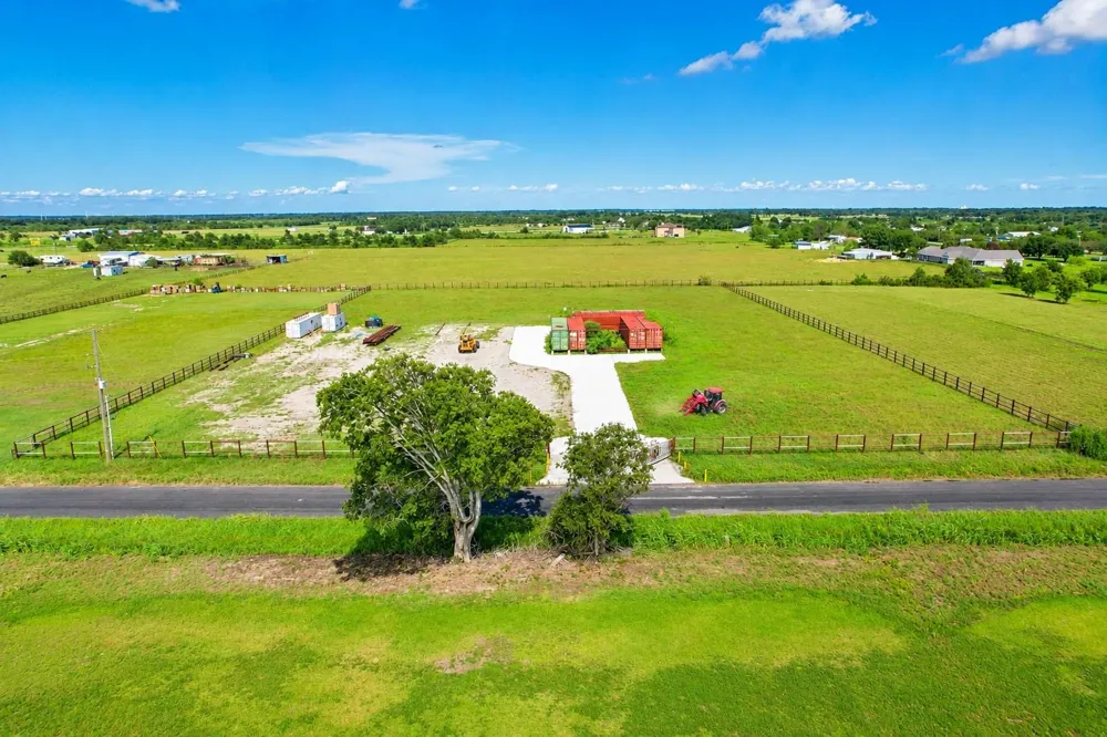 1851 County Road 610 Dayton, TX 77535