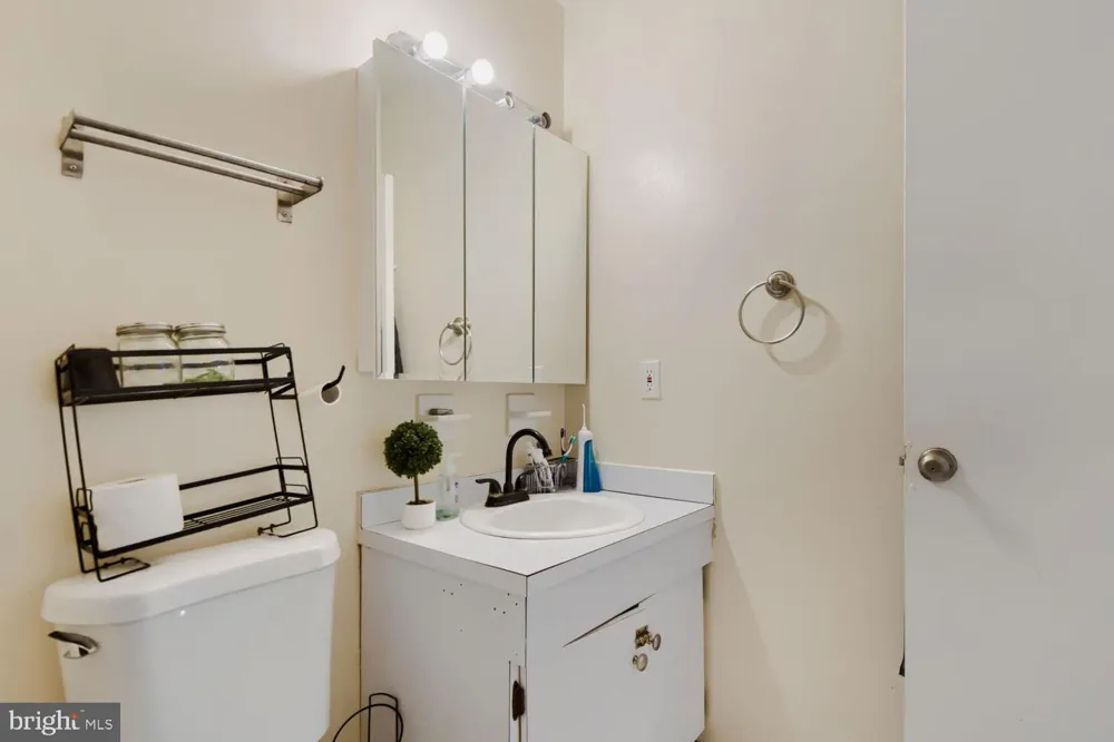 21 EASTFORD COURT #21 Baltimore, MD 21234