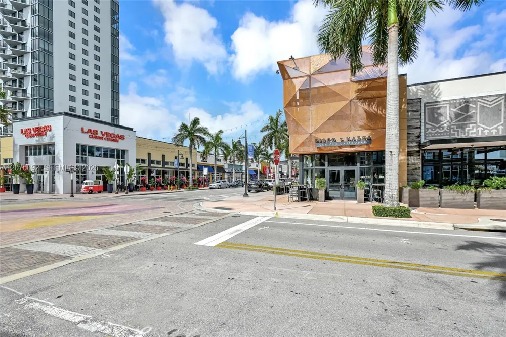 5300 Paseo Blvd #1410 Doral, FL 33166
