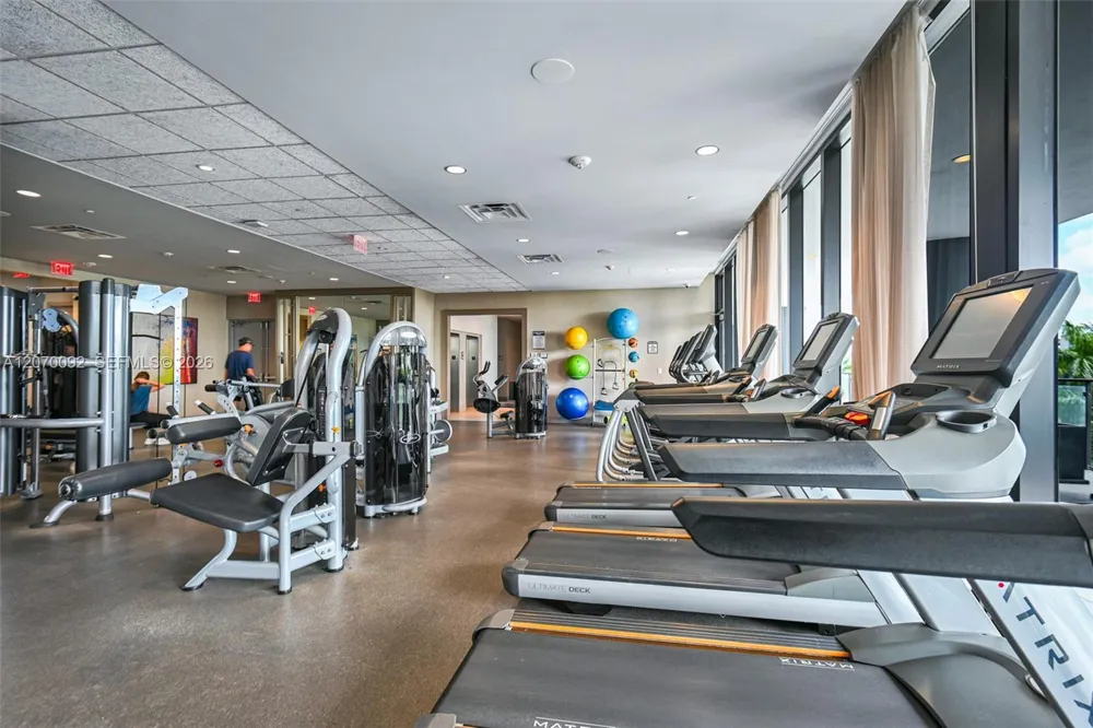 5300 Paseo Blvd #1410 Doral, FL 33166