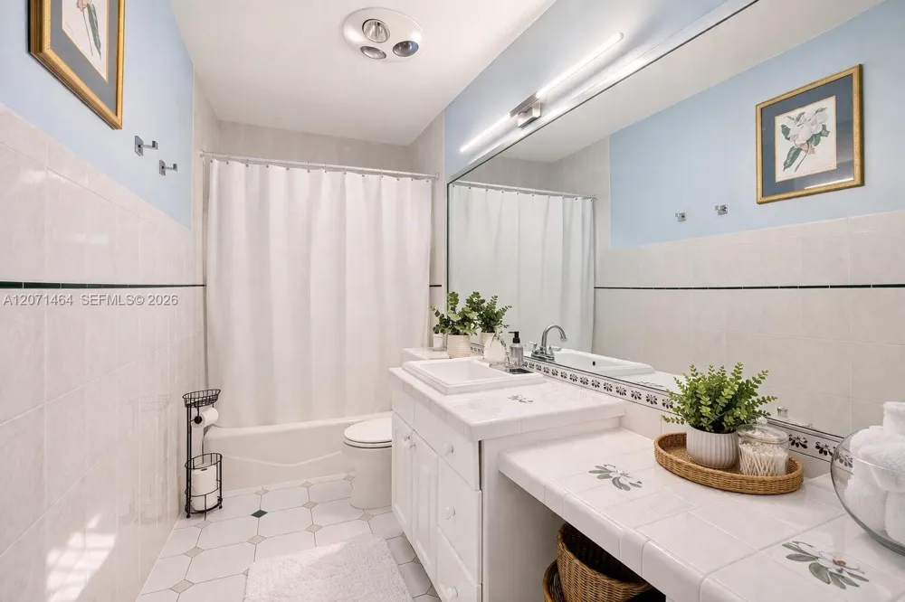 5775 SW 57th Ter Miami, FL 33143