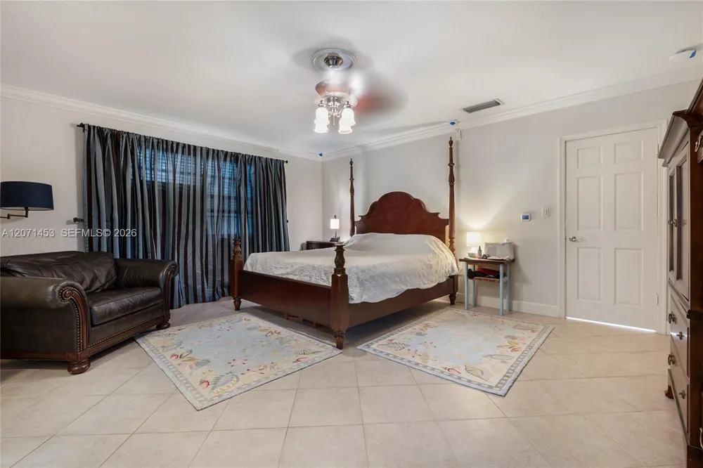 5455 SW 88th St Miami, FL 33156