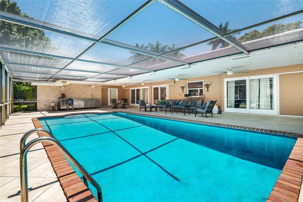 5455 SW 88th St Miami, FL 33156