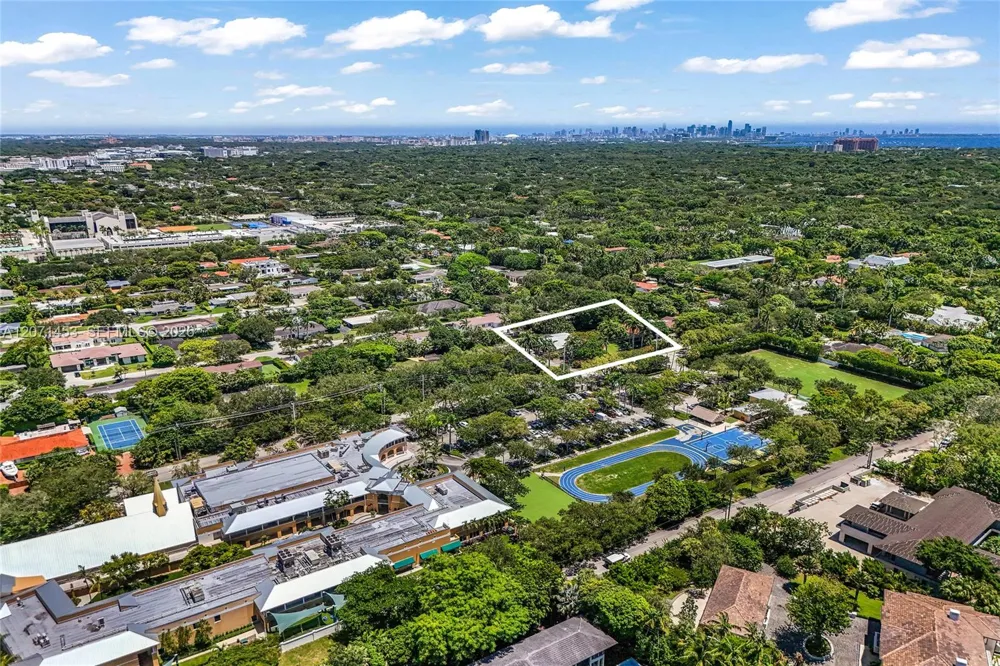 5455 SW 88th St Miami, FL 33156