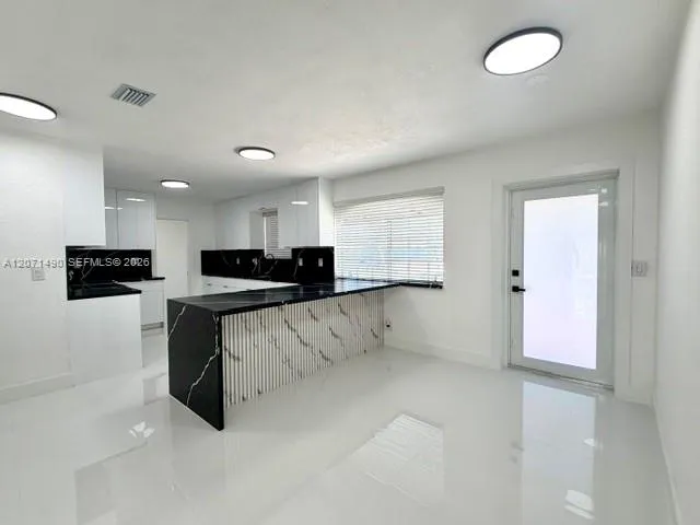 3930 NW 187th St Miami Gardens, FL 33055