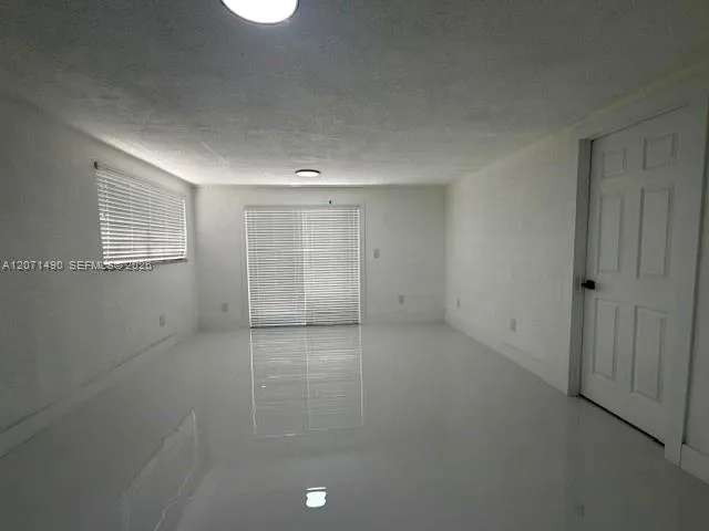 3930 NW 187th St Miami Gardens, FL 33055