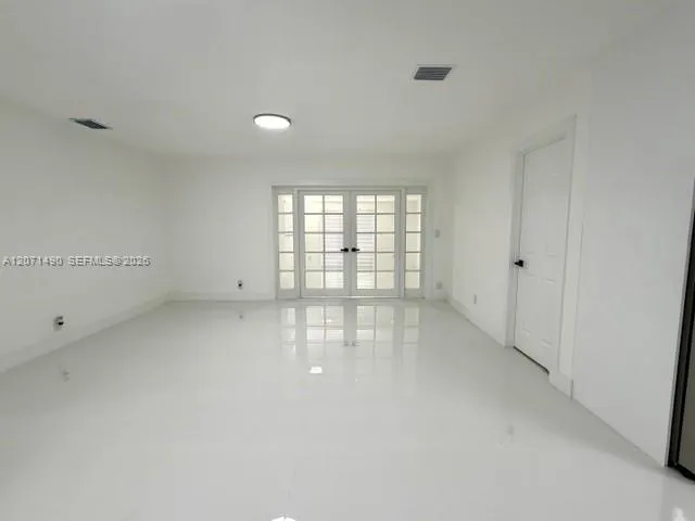 3930 NW 187th St Miami Gardens, FL 33055