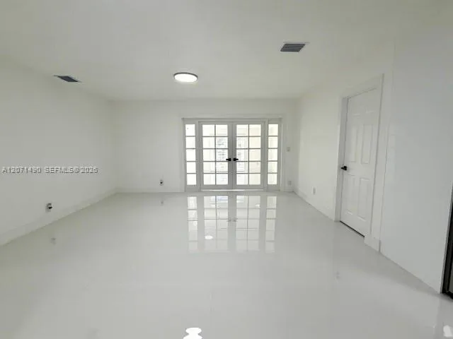 3930 NW 187th St Miami Gardens, FL 33055