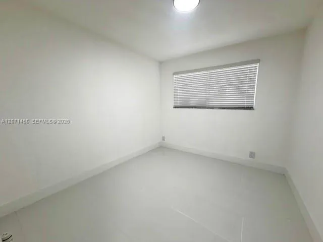 3930 NW 187th St Miami Gardens, FL 33055