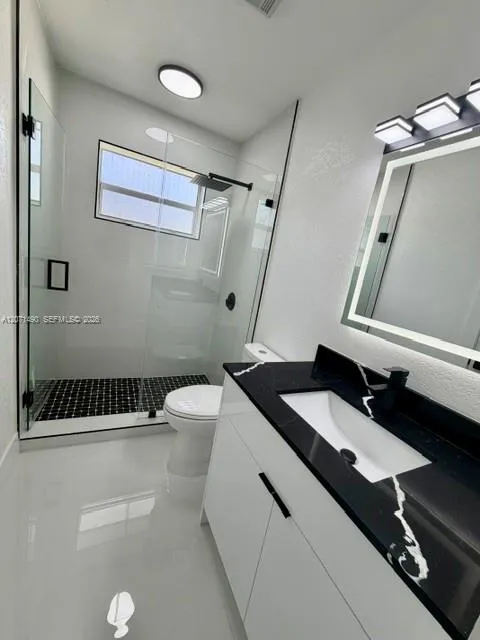 3930 NW 187th St Miami Gardens, FL 33055