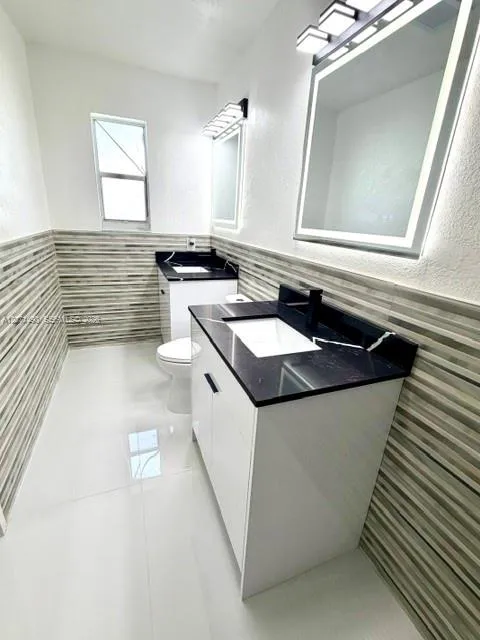 3930 NW 187th St Miami Gardens, FL 33055