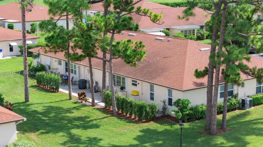 4675 NW 3rd Ct #B Delray Beach, FL 33445