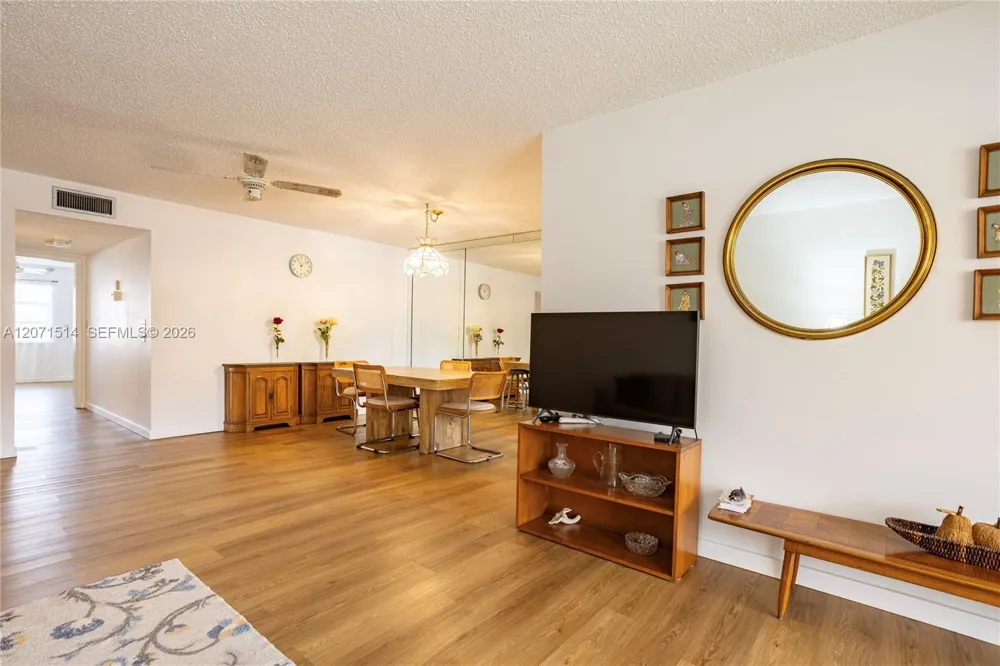 4675 NW 3rd Ct #B Delray Beach, FL 33445