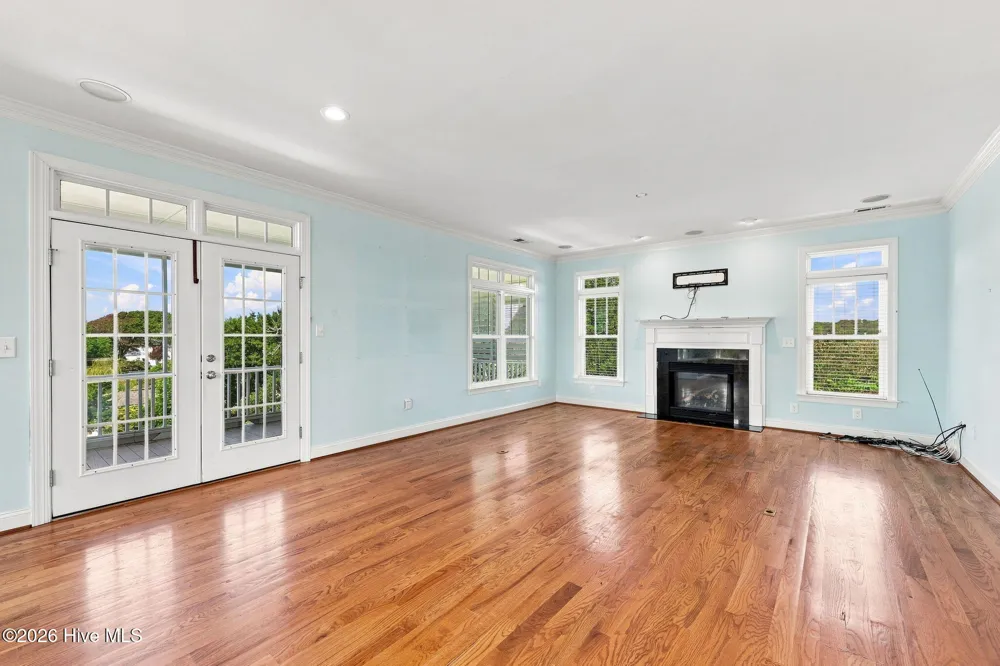 1536 Ann Street Beaufort, NC 28516