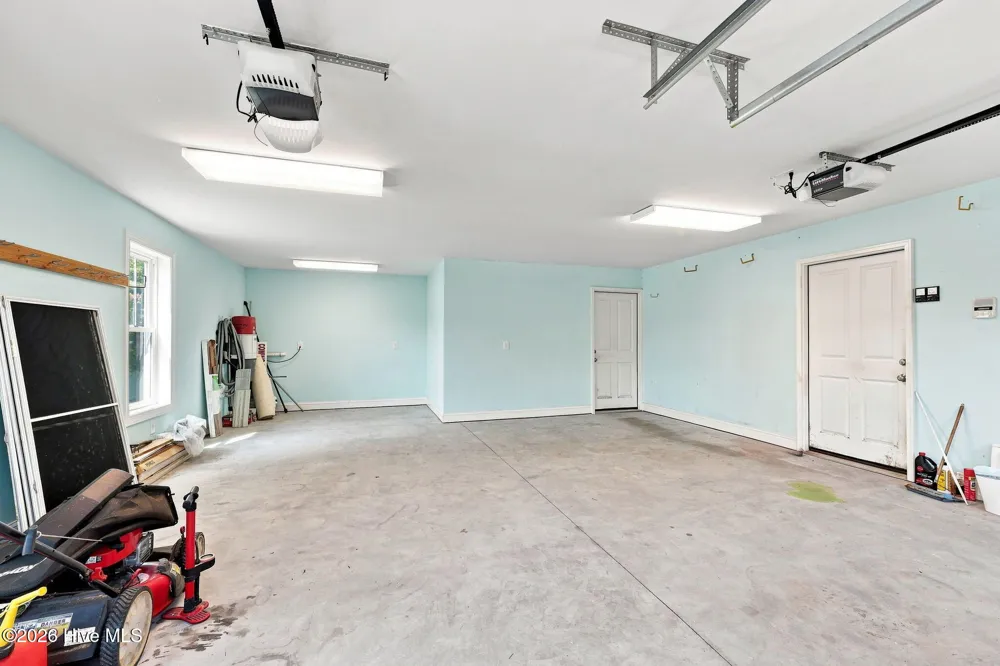 1536 Ann Street Beaufort, NC 28516
