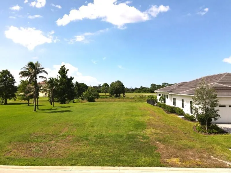 172 SE Rio Angelica Port St. Lucie, FL 34984