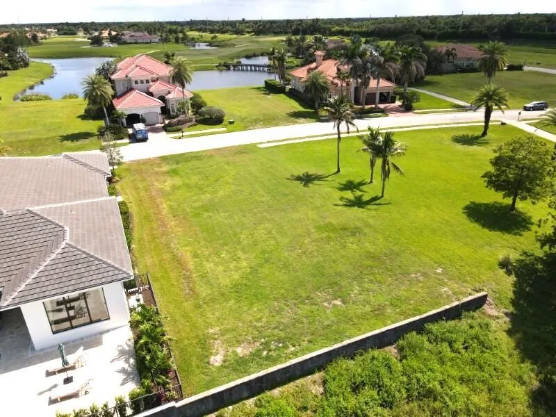 172 SE Rio Angelica Port St. Lucie, FL 34984