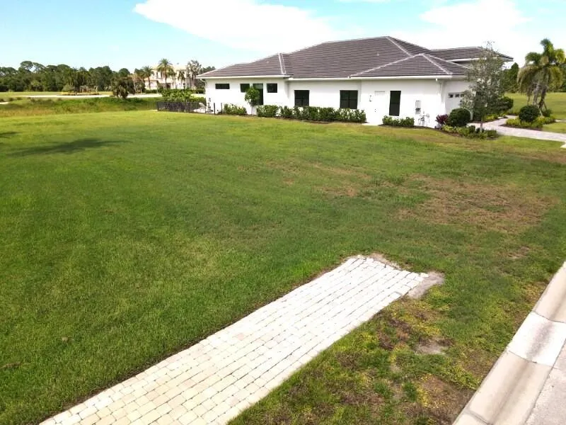 172 SE Rio Angelica Port St. Lucie, FL 34984