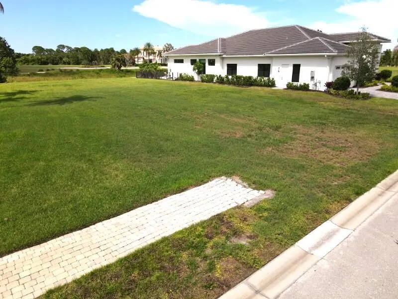 172 SE Rio Angelica Port St. Lucie, FL 34984