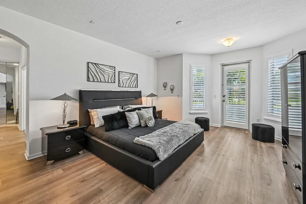 2415 WESTMONT DRIVE Royal Palm Beach, FL 33411