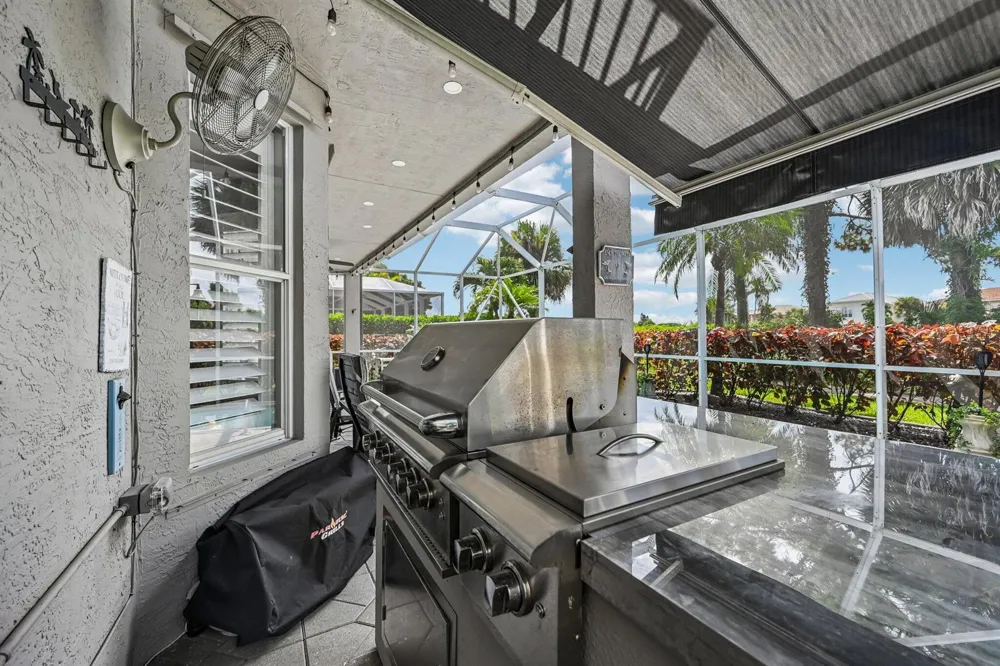 2415 WESTMONT DRIVE Royal Palm Beach, FL 33411