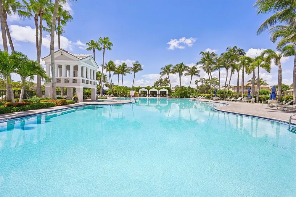 2415 WESTMONT DRIVE Royal Palm Beach, FL 33411