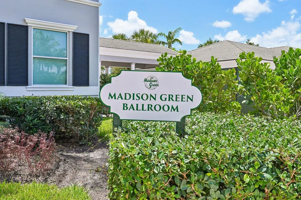 2415 WESTMONT DRIVE Royal Palm Beach, FL 33411