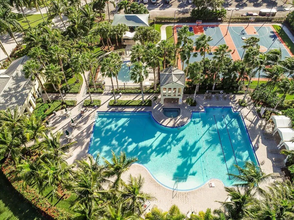 2415 WESTMONT DRIVE Royal Palm Beach, FL 33411