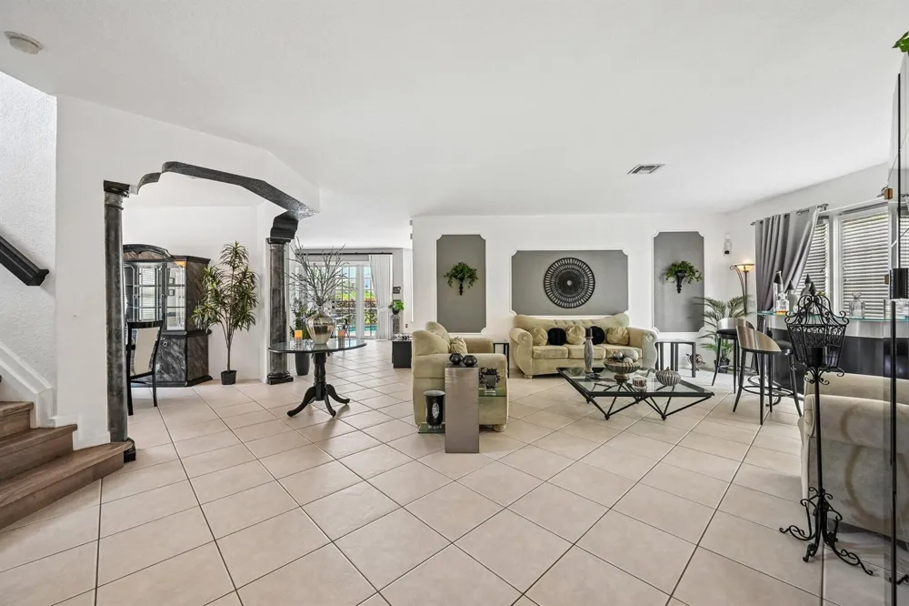 2415 WESTMONT DRIVE Royal Palm Beach, FL 33411