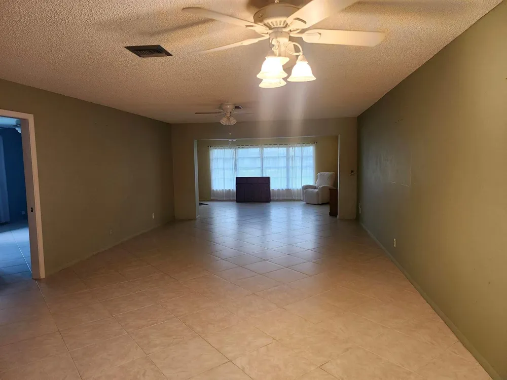 5730 E Fernley Drive E #55 West Palm Beach, FL 33415