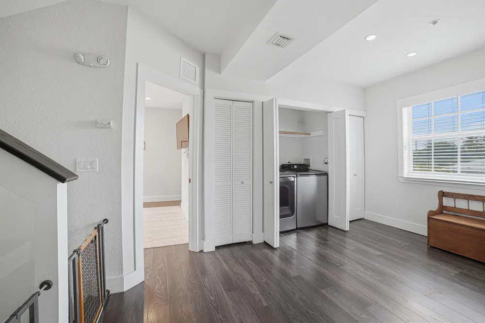 807 NW 1ST AVENUE Fort Lauderdale, FL 33311