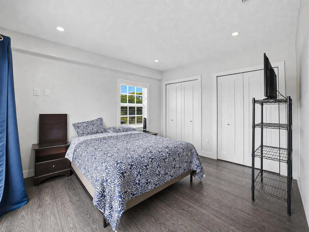 807 NW 1ST AVENUE Fort Lauderdale, FL 33311
