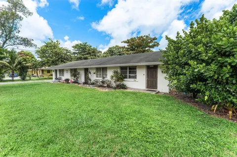 4301 Lakewood Road