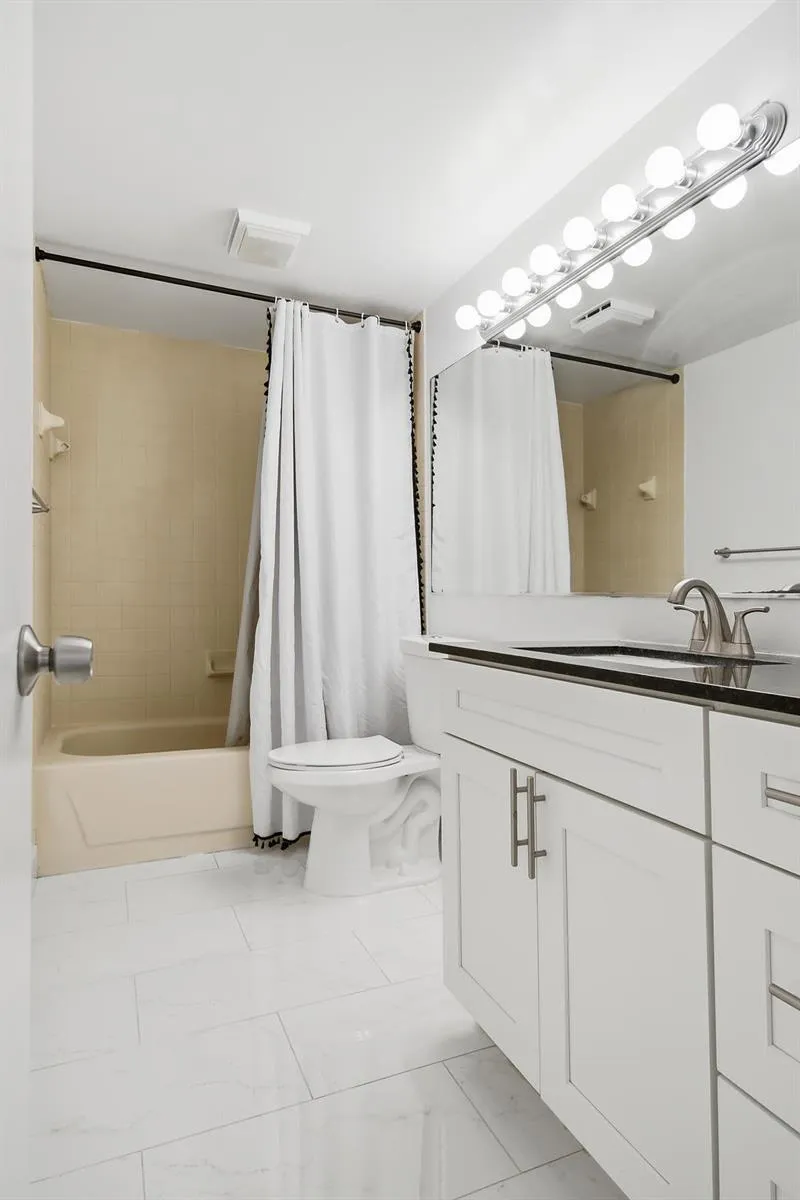 7224 72ND WAY West Palm Beach, FL 33407