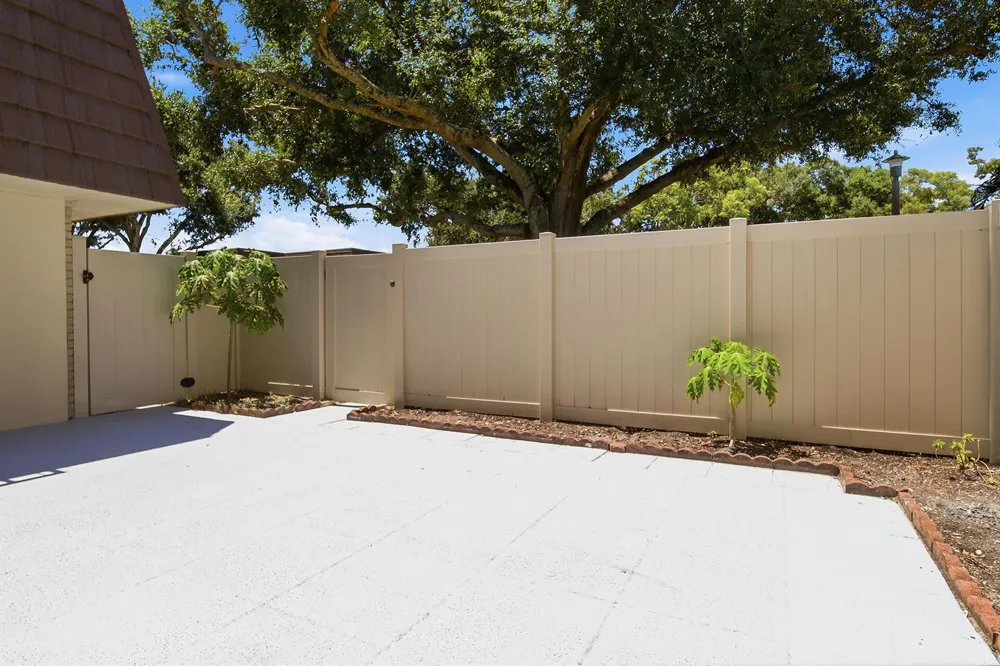 7224 72ND WAY West Palm Beach, FL 33407