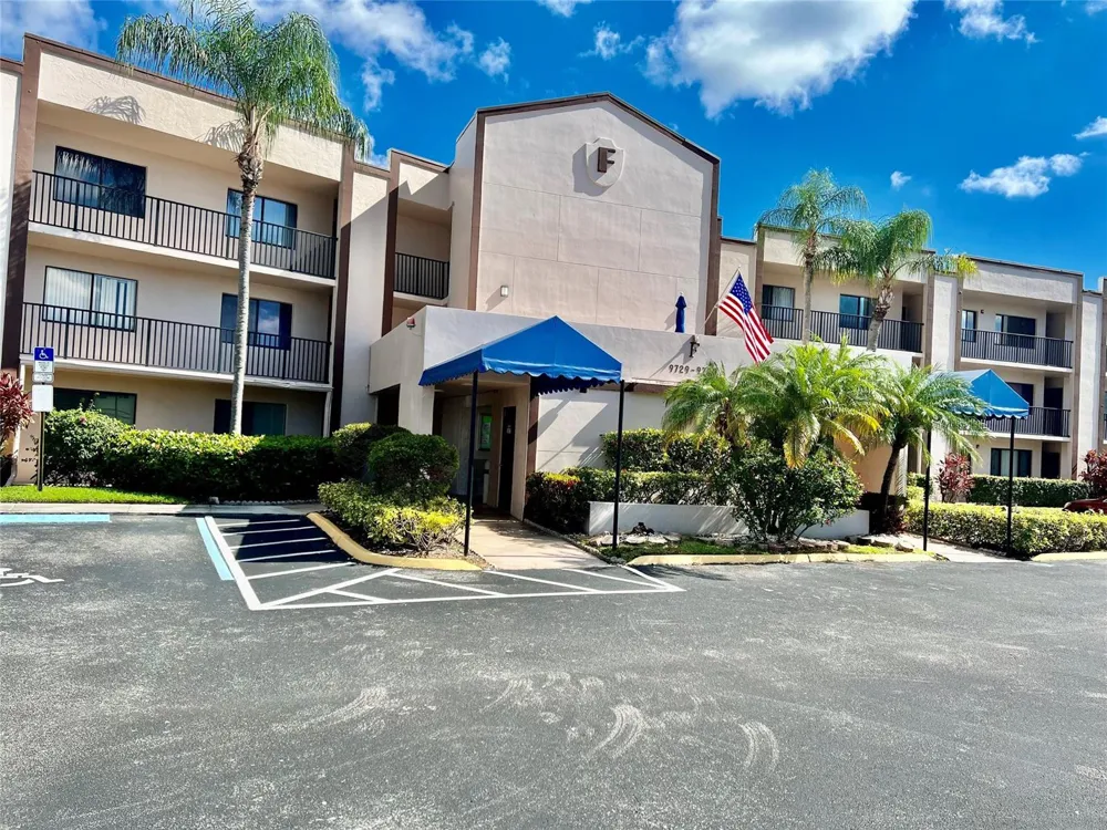 9787 BELFORT CIRCLE #307 Tamarac, FL 33321