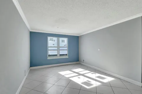 2301 CONGRESS AVENUE #23