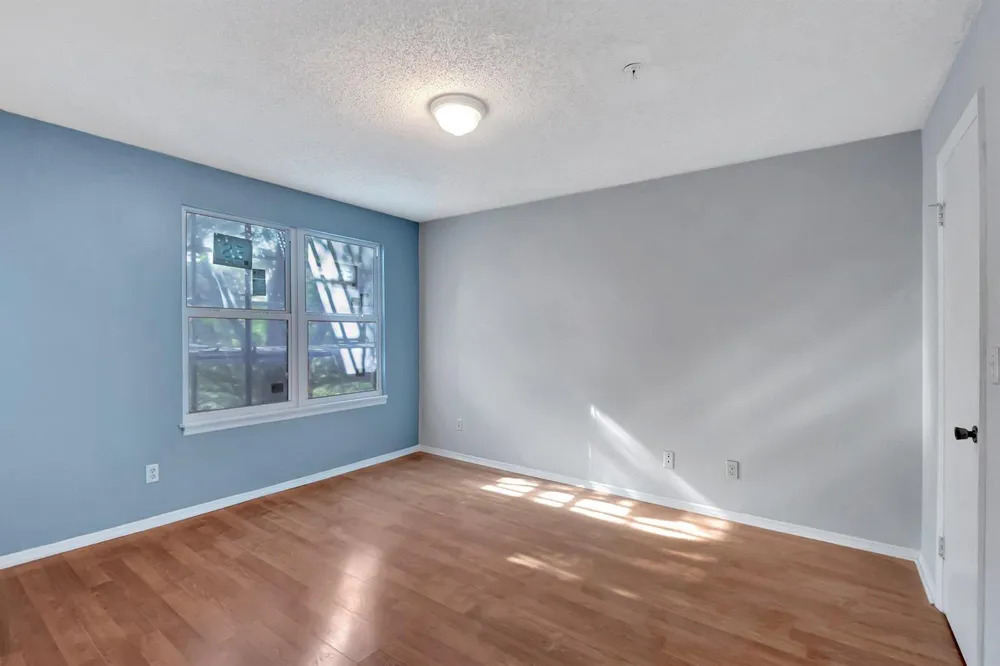 2301 CONGRESS AVENUE #23 Boynton Beach, FL 33426
