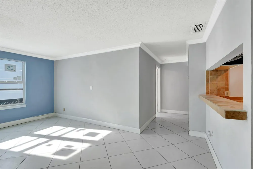 2301 CONGRESS AVENUE #23 Boynton Beach, FL 33426