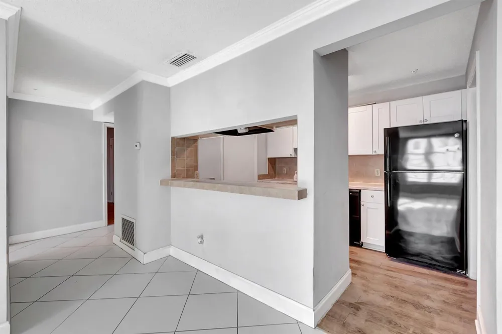 2301 CONGRESS AVENUE #23 Boynton Beach, FL 33426