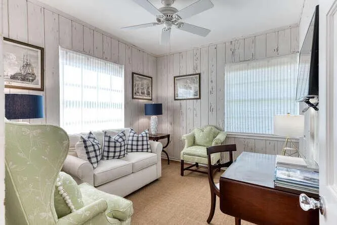 229 Pendleton Avenue Palm Beach, FL 33480