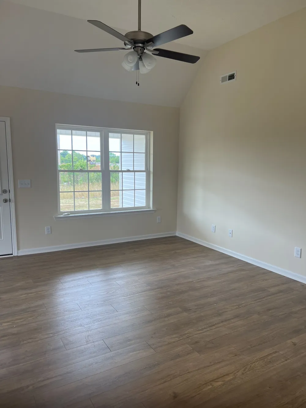 120 Hidden Circle Shelbyville, TN 37160