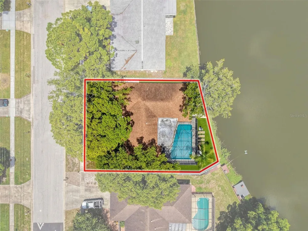 2121 BEECHER ROAD Clearwater, FL 33763