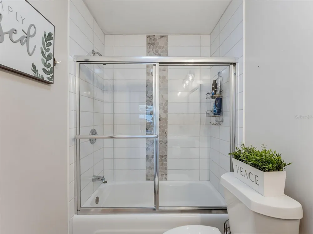 2121 BEECHER ROAD Clearwater, FL 33763