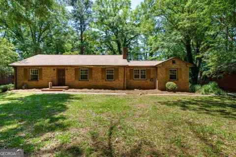 3240 Benjamin E Mays DR SW