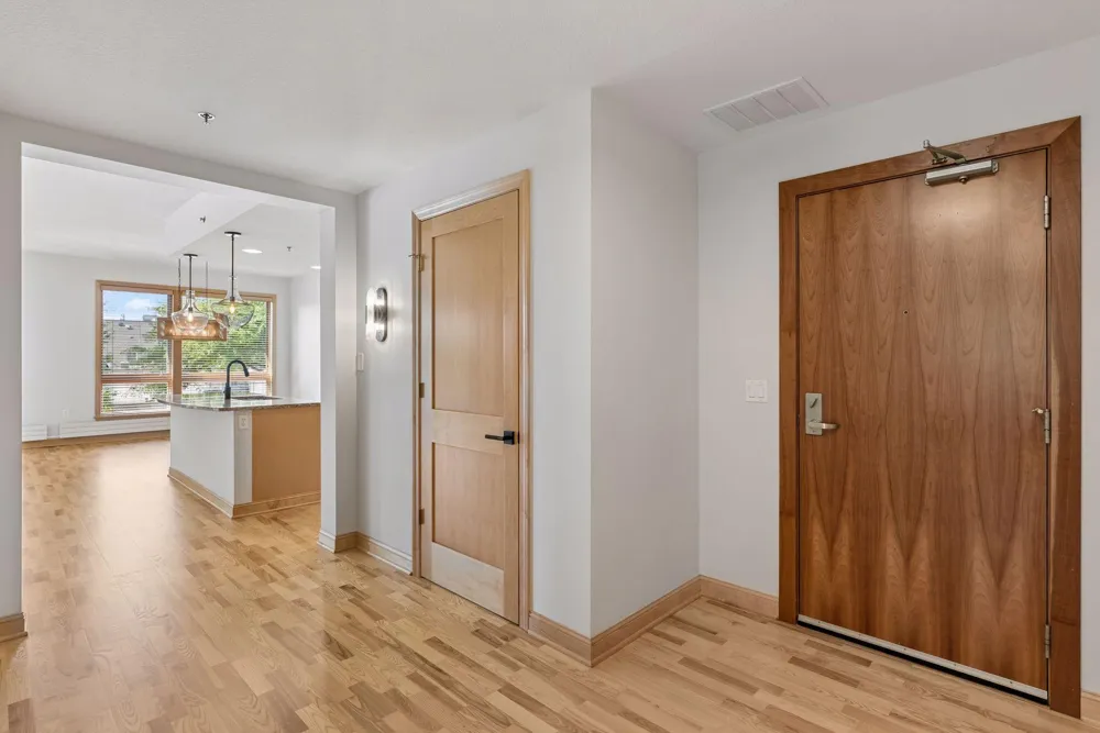 4201 Sunset Drive #N123 Spring Park, MN 55384