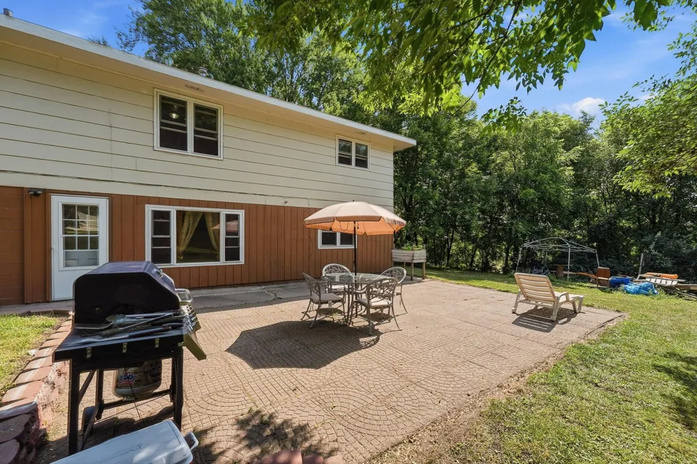 317 9th Avenue S Cold Spring, MN 56320
