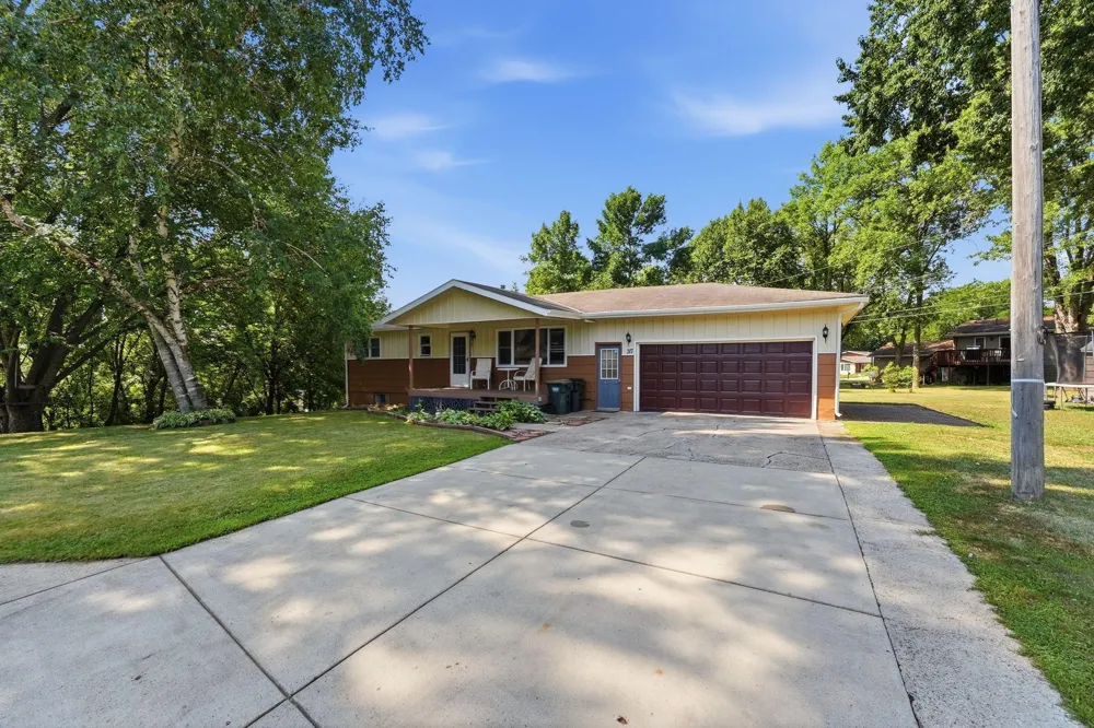 317 9th Avenue S Cold Spring, MN 56320