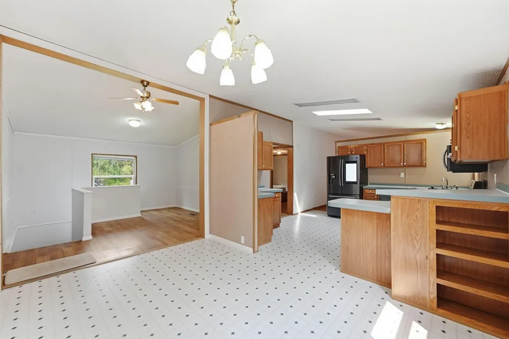 7024 150th Avenue NE Spicer, MN 56288