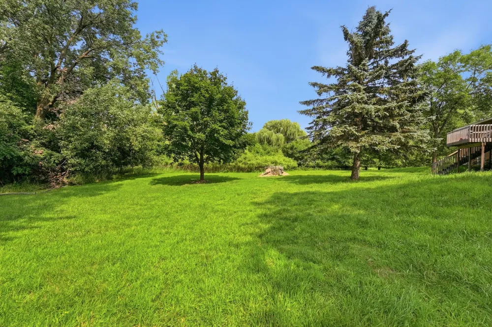 7024 150th Avenue NE Spicer, MN 56288